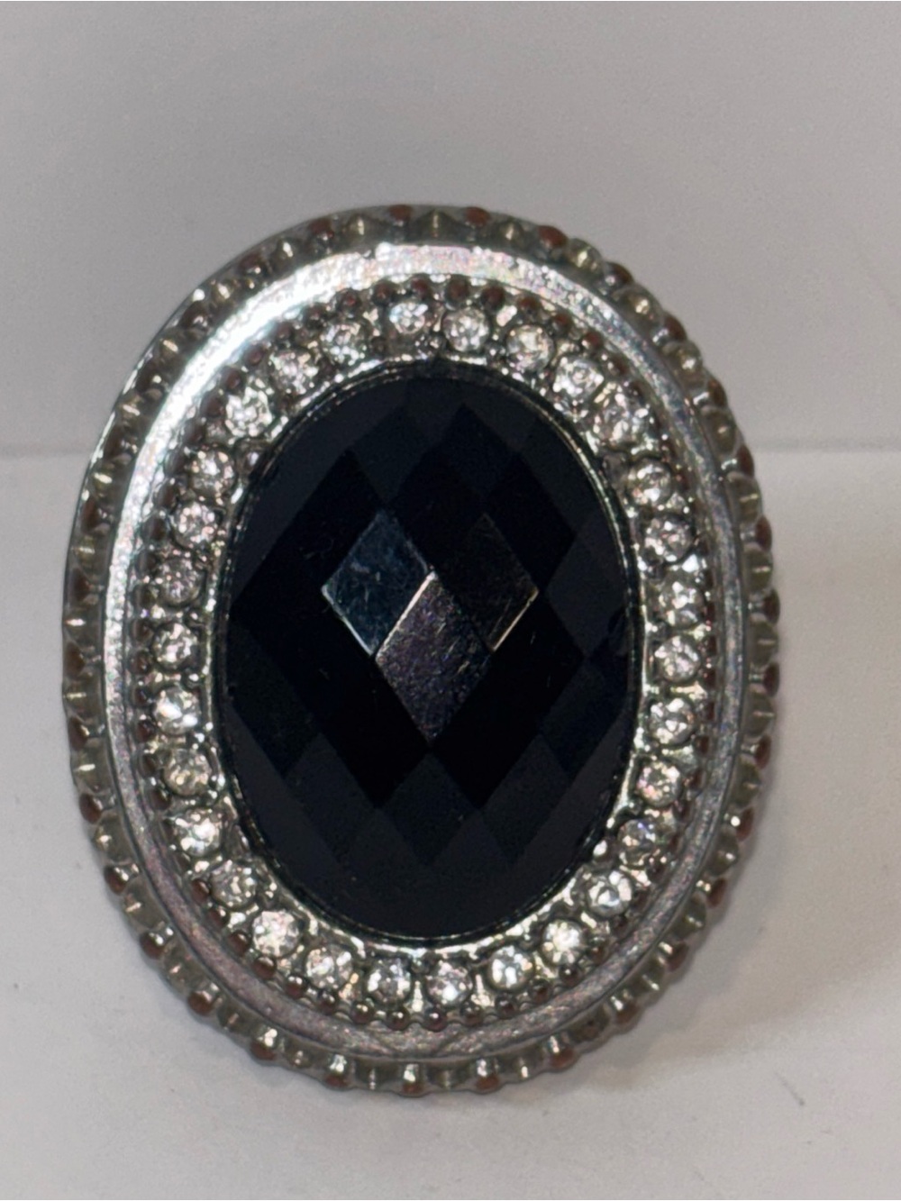 Vintage Black Glass Cocktail Ring Rhinestone Halo Silver Tone Statement Ring 6.5